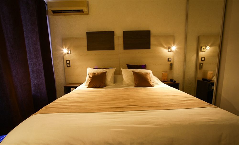 Logis Hotel Restaurant Les Charmettes Argeles-sur-Mer Luaran gambar