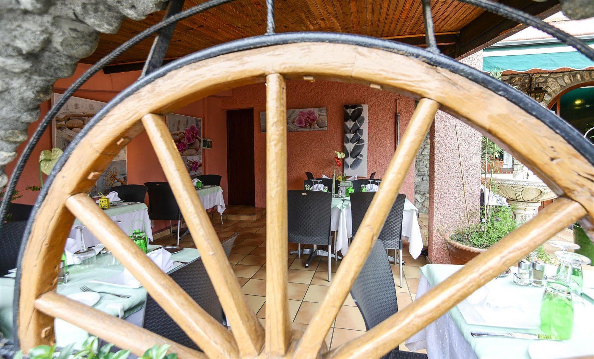 Logis Hotel Restaurant Les Charmettes Argeles-sur-Mer Luaran gambar